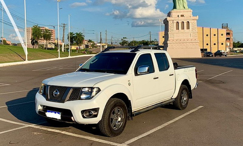 Nissan Frontier Sv A...