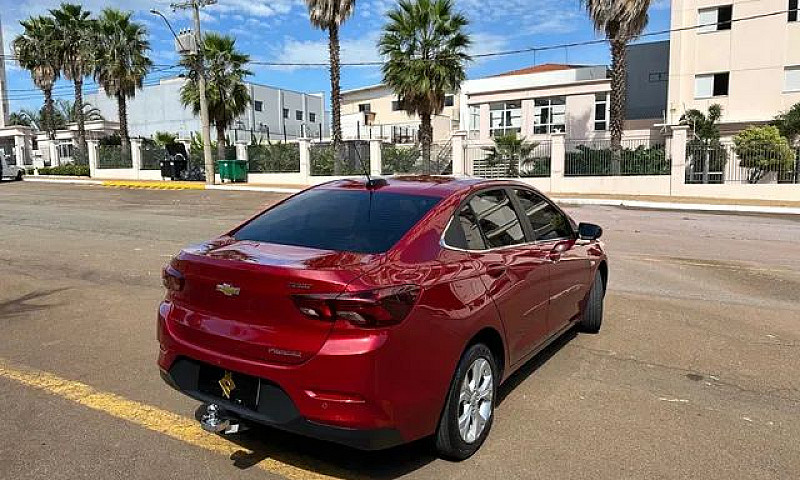 Chevrolet Onix Plus ...