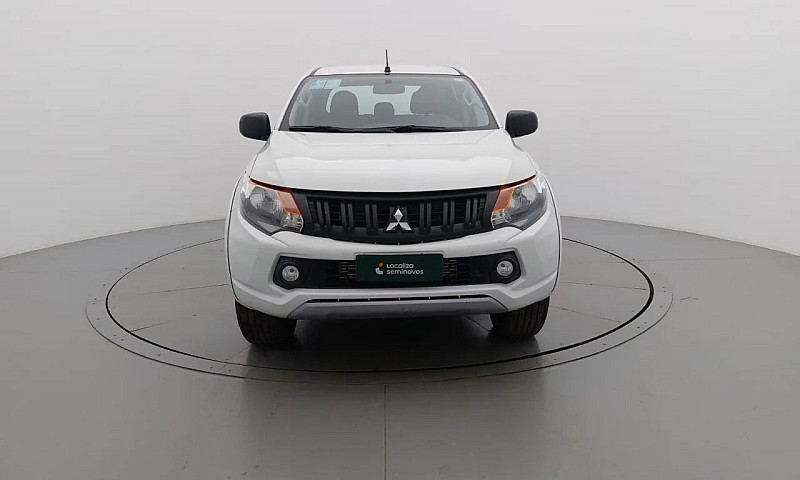 Mitsubishi L200 2.4 ...