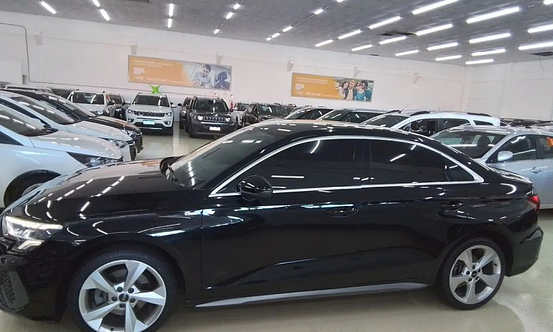 Audi A3 Sedan S-Line...