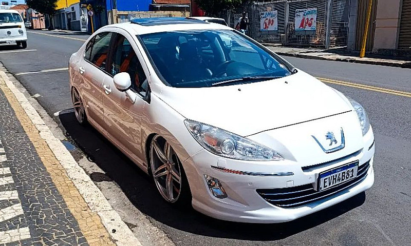 Peugeot 408 Sedan Gr...