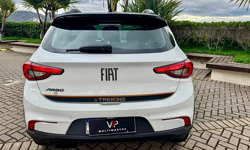 Fiat Argo Trekking 1...
