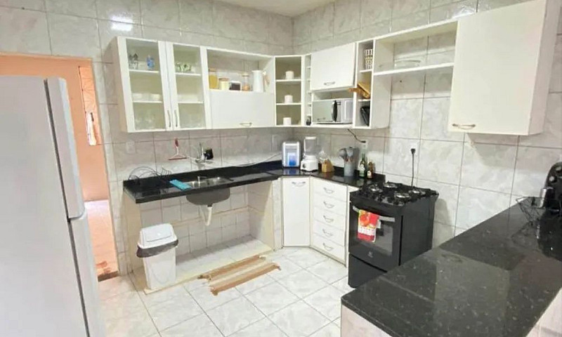 Casa Padrão À Venda ...