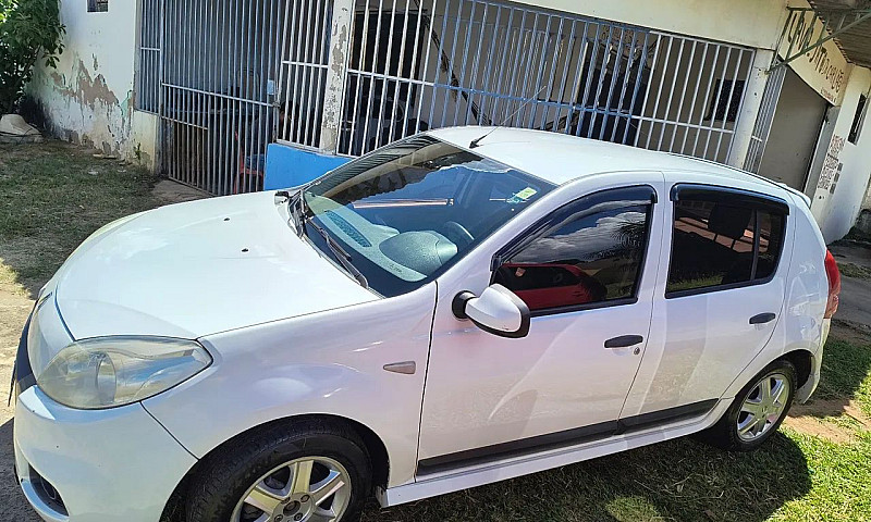 Renault Sandero Expr...