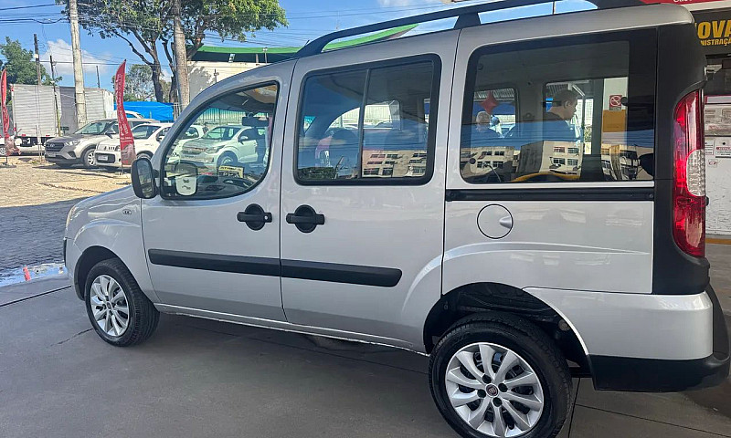 Fiat Doblo Essence 1...