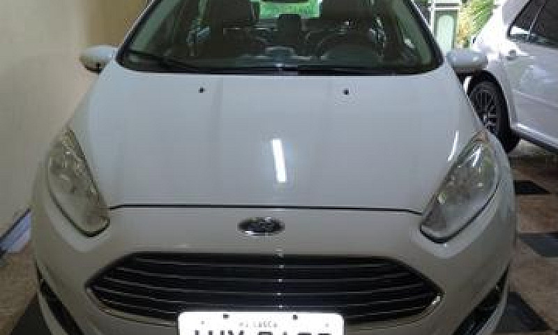 Ford Fiesta Titanium...