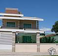 Casa Para Aluguel Tem 220 Metros Quadrados Com 4 Quartos Em Canto Grande - Bombinhas - Sc