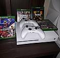 X Box One S Semi Novo (pouco Usado)