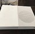 Vendo Xbox One S