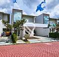 Linda Casa Toda Mobiliada Em Condomínio De Luxo No Eusébio 