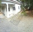 Alugo Casa