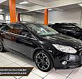 Ford- Focus 2.0 Titanium Plus Sedan + Teto Solar 