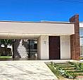 Casa Em Condomínio Green Club Iii, 4 Quartos, Sendo 2 Suítes, Área De Lazer Completa, 191M