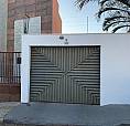 Casa Para Aluguel Tem 320 Metros Quadrados Com 3 Quartos Em Setor Sul - Goiânia - Goiás.