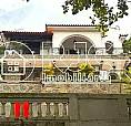 Bela Residência Casa De Época Com Uma Super Estrutura, Num Ótimo Local !
