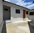Linda Casa De Fundos, 2 Quartos - Bairro Santa Tereza.