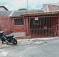 Vense-Se Casa No Alto Boqueirão, Perto De Mercado, Escola F. ,Posto De Saude Tudo De Onibu