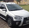 Toyota Etios Cross 1.5 Flex Branco 2015/2015