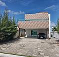 Aluga Se Casa Linda Em Condomínio Fechado!