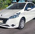 Peugeot 208 Active 1.5 8V ***Única Dona!!!***
