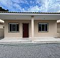 Linda Casa No Centro De Praia Sêca - Araruama - Rj