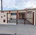 Locação De Casas / Padrão Na Cidade De Araraquara