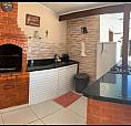 Penha / Vendo Casa Com Uma Bela Churrasqueira 