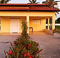 Casa Em Condomínio Fechado Mobiliada 3 Quartos A Área De Lazer Em Camacari - Lucena - Pb