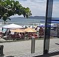 Apartamento Térreo De Frente Para O Mar, Em Ótima Localização, 03 Ar Condicionado!!