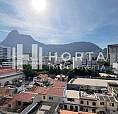 Localizado No Vibrante Bairro De Botafogo