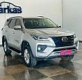 Toyota - Hilux Sw4 Com 54.000 Km 