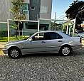 Mercedes C 280 V6 (Km Baixíssimo)