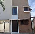 Vendo/Troco/Alugo Casa De Primeiro Andar