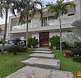 Cond. Montenegro Boulevard Casa Em 02 Pav C/ 05 Quartos S/ 04 Suites E 04 Vagas