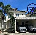 Casa Duplex De Luxo Em Condomínio Fechado