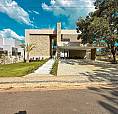 Casa À Venda, 4 Quartos, 4 Suítes, 3 Vagas, Condomínio Vitória Golf Residence - Lagoa Sant