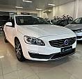 S60 T-5 Momentum 2.0 245Cv 4P