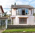 Casa Para Locação Em Frente À Orla Do Guaíba  3 Dormitórios | 2 Suítes | 4 Vagas