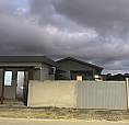 Vendo Casa 3 Quartos Com Sala Comercial No Terreno No