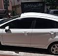 Carro New Fiesta