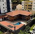 Casa Com 4 Dormitórios, Sendo 2 Suítes Para Alugar, 370 M² Por R$ 10.000/Mês - Garcia - Bl