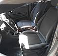 Carro Fox