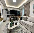 Apartamento Mobiliado E Decorado, Novo E Nunca Habitado. Com Sacada De Frente.