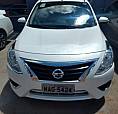 Carro Versa Unique 2016/2017