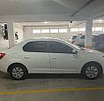 Vendo Logan 1.0 4 Cilindros 16V Com Gnv 