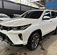 Toyota Hilux Sw4 Srx Plat. 4X4 2.8 Tb Die. Aut. 2025