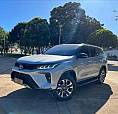 Hilux Sw4 Diamond 22/23 Com 12Mil Km