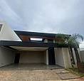 Casa De Alto Padrão Para Aluguel Em Condomínio Fechado Com 4 Suítes E Piscina Aquecida