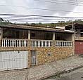 Vende-se Casa Com Piscina.