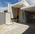 Linda Casa Plana No Centro Do Eusébio, Porcelanato, Varanda Gourmet, 3 Quartos, 2 Vagas.